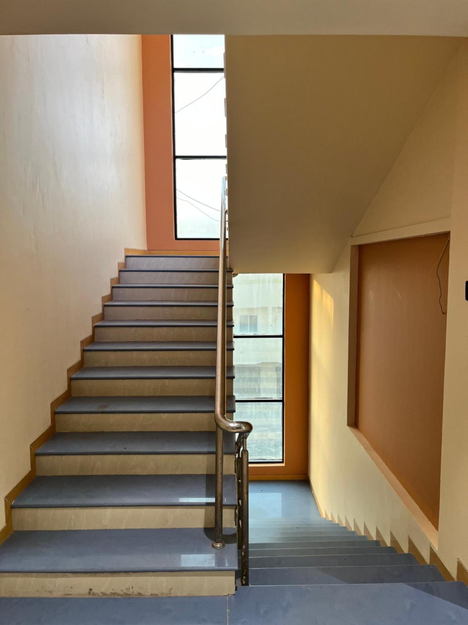 Hotel Avenue Plaza Mundra エクステリア 写真